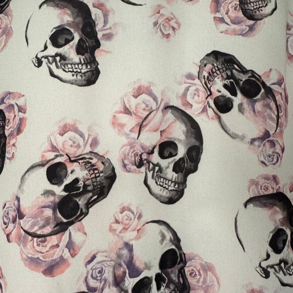 TORRID women's plus size 1X raglan skulls roses Halloween sheer spooky top shirt - Picture 10 of 12